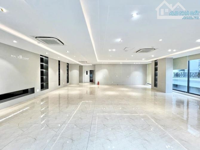 Cho thuê vp dt 70m2 đến 150m2 giá 15tr đến 30tr Duy Tân toàn sàn vp đẹp như hạng A - 4