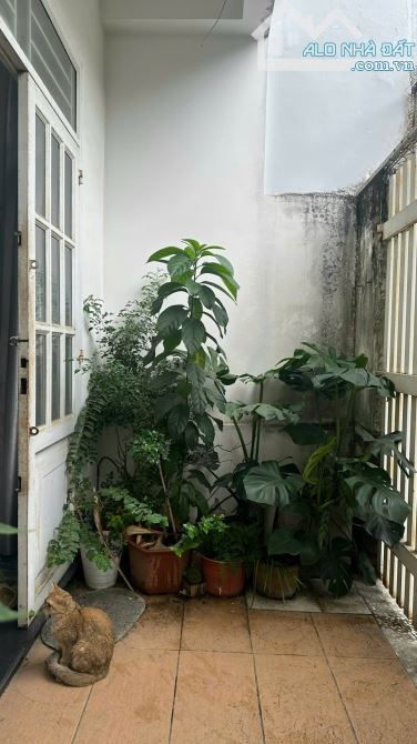 BÁN NHÀ gần mặt tiền đường Lý Thường Kiệt, Quận Gò Vấp Dt: 35m2. Giá rẻ 5,6 tỷ - 4