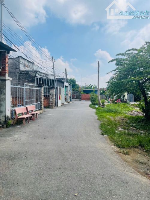 Cần bán nhanh lô đất toạ lạc tại Tân Hưng Đường 12 Cách Lê Trọng Tấn 200m - 4