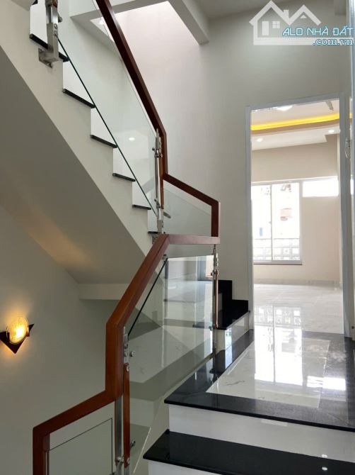 Bán nhà 4 tầng (mới tinh), đường rộng 6m, có sân đậu ô tô, Tân Hóa, P14, Q.6 - 4