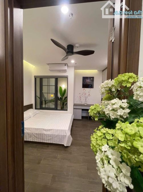 Bán tòa CHDV Yên Xá, 320 m2, 9 tầng, mt 7m, ô tô vào nhà, ngõ thông, 150 phòng, 78 tỷ - 4