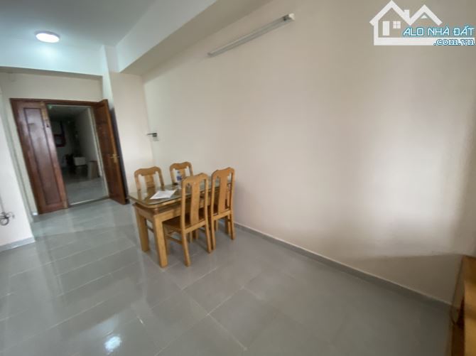 CẦN CHO THUÊ  CĂN HỘ 242 NGUYỄN HỮU CẢNH 2P 2W CÓ NỘI THẤT-VT - 4