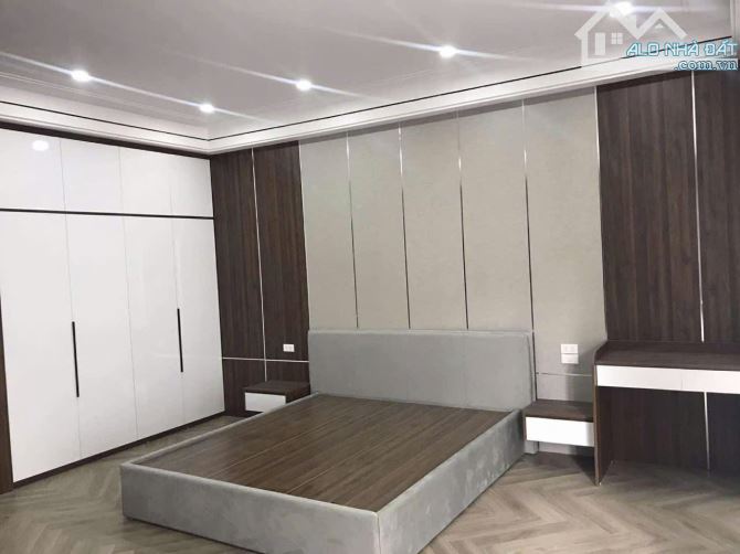 BÁN NHÀ MỚI, ĐẸP ÁI MỘ – TRUNG TÂM – GARA Ô TÔ – LÔ GÓC – 67M2 CHỈ 16,5 TỶ - 4