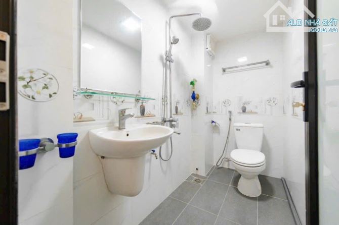 Cần bán nhanh căn nhà to đẹp Xuân Thuỷ 🏡 - 4