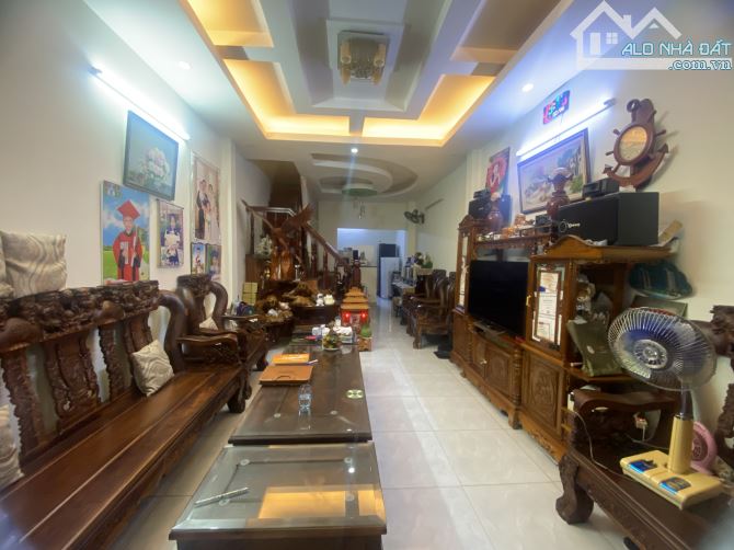Nhà Mới Phạm Văn Bạch - DT 75m 2 Tầng - Giá Nhỉnh 7 Tỷ - 4
