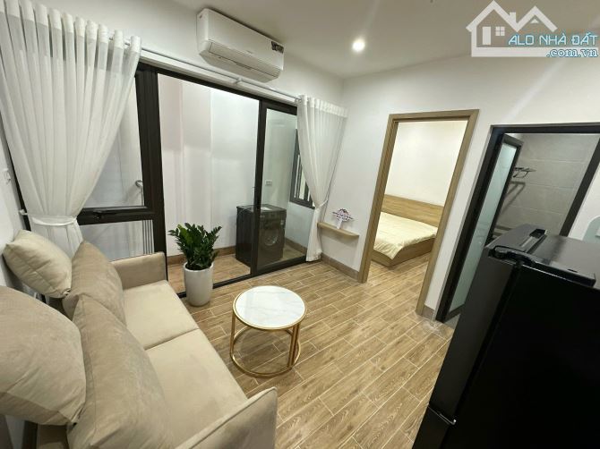 💥GIẢM 1.5 TỶ Trung Hòa - 8 tầng lô góc 3 thoáng - 1 nhà ra phố - cho thuê 3 tỷ/năm - 4