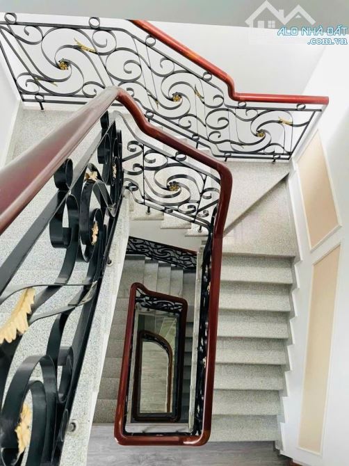 Bán gấp Biệt thự Pasteur Quận 3 đúc 4 tầng BTCT 120m2 NGANG 7m tặng full nội thất chỉ 30tỷ - 4