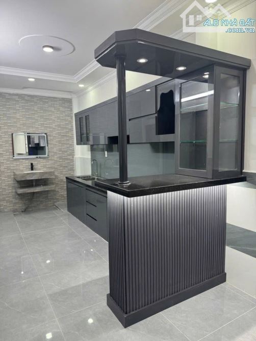 NHÀ VI TRÍ ĐẸP-CHƯA TỚI 50 T/1 m2 -NGANG 5,9x17,3m ĐƯỜNG DƯƠNG THỊ MƯỜI GIÁ  5,15 Đ - 4