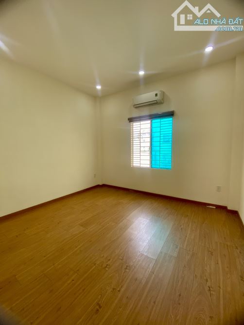 Nhà Khu Phân Lô Đồng Bộ - Trần Thái Tông - Sẵn Dòng Tiền 180tr/năm - Giá Nhỉnh 7 Tỷ - 4