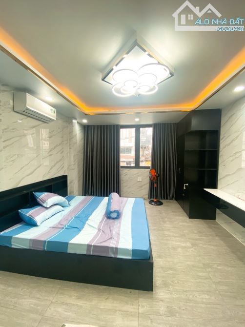 Bán nhà Nguyễn Oanh cách MẶT TIỀN 50m; 4.2*22 vuông vức; HXH 6m thông; chính chủ giảm mạnh - 4