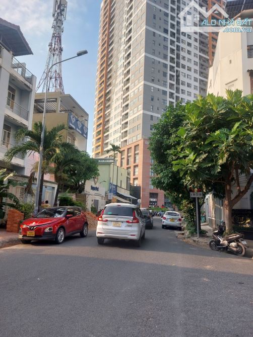 Bán đất Văn Minh mặt đường Thân Văn Nhiếp Quận 2 cũ gần chợ nền A18 (120m2) 180 tr/m2 - 4