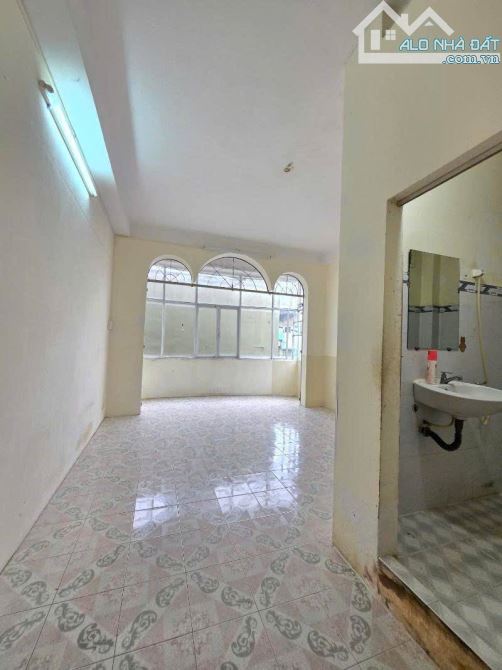 🔥[PHÚ NHUẬN] 3 MẶT HẺM - LÊ VĂN SỸ - CÓ THỂ SỬA LẠI THÀNH 5 - 6 PN - 7.6 TỶ - 4