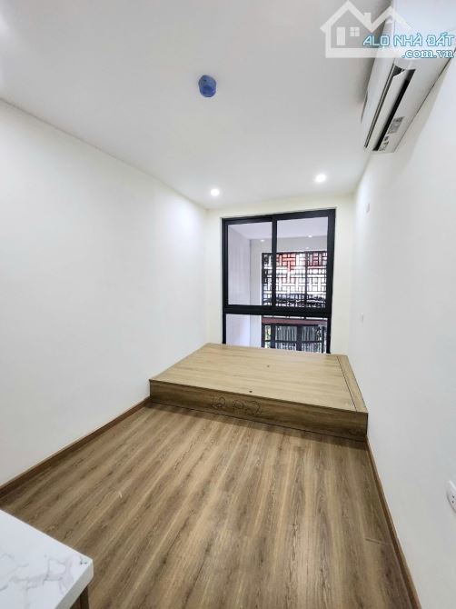 BÁN CCMN BÙI XƯƠNG TRẠCH Ô TÔ VÀO NHÀ 90M 7 TẦNG DÒNG TIỀN 100tr/ THÁNG - 4