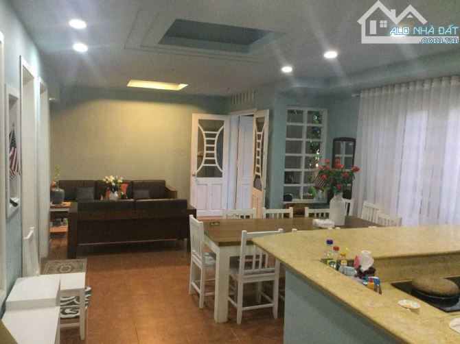 bán villa cổ -339m2 view đẹp trung tâm đà lạt gần nhà sáng tác lâm đồng - 5