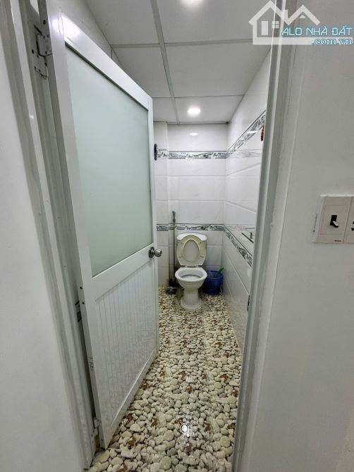 BÁN NHÀ, đường Phan Văn Trị, Quận Gò Vấp, Dt: 4,6m x 12m. Giá rẻ 5,29tỷ - 5