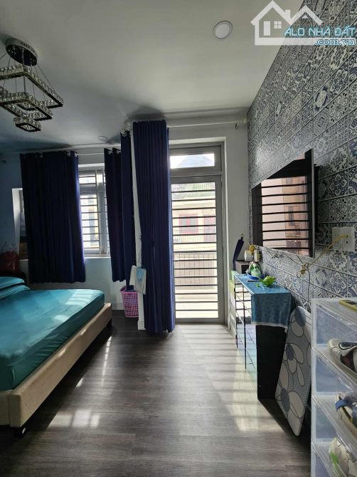 Bán nhà mặt tiền KDC Trịnh Quang Nghị,P.7,Q.8,dt: 4,5 x 14 nhà xây 2 lầu 5 Tỷ 95. - 5