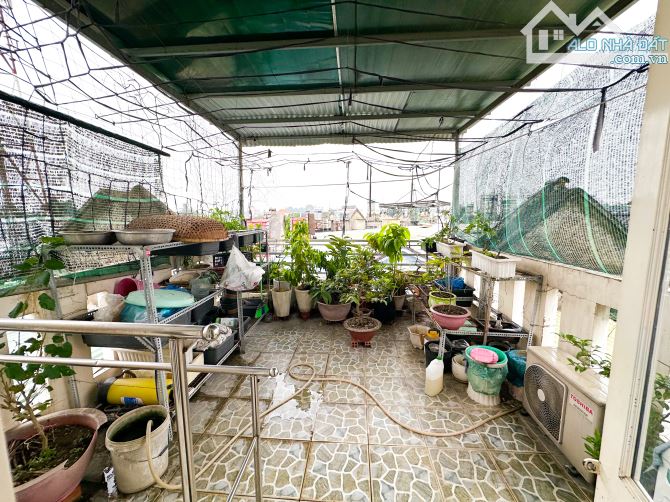CHỦ GỞI BÁN NHÀ 1 TRỆT 2 LẦU (DT SÀN : 180M2) ĐƯỜNG OTO - TẠI KDC BỬU HOÀ. GIÁ CHỈ 3,3 TỶ - 5