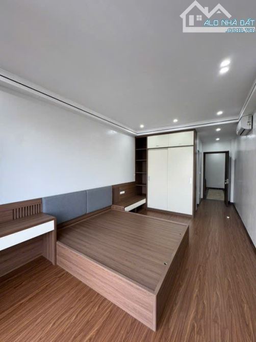 Bán nhà 6 tầng, Giang Biên, thang máy, ô tô đỗ cửa, fu.ll nội thất, DT 45m2, giá hơn 8 tỷ - 5
