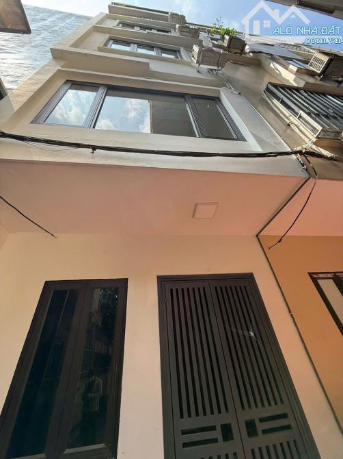 BÁN GẤP NHÀ PHẠM VĂN ĐỒNG - NGÕ Ô TÔ - 38M2, 5 TẦNG, MT 4M - 9.9 TỶ - 5