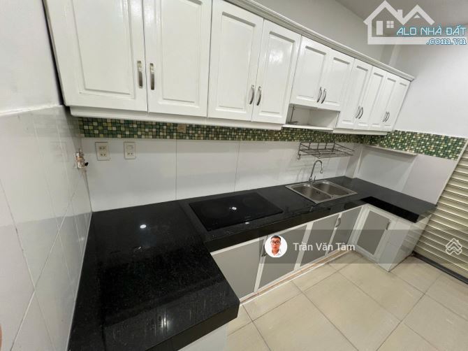Ngay bến xe Miền Đông! Bán nhà hẻm xe hơi (DT:4x17m CN 64m2) 2 tầng + xe hơi đậu trong nhà - 6