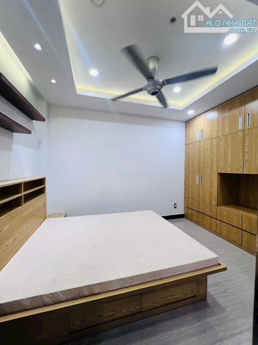 BÁN NHÀ MỚI QUANG TRUNG – 6PN – 7WC – GIÁ CHỈ 7.48 TỶ - 6
