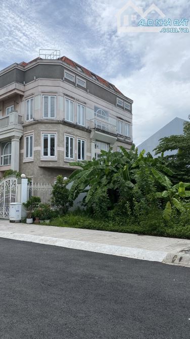 Bán đất dự án Đông Thủ Thiêm Quận 2 cũ đường Nguyễn Duy Trinh nền C2 (252m2) 100 tr/m2 - 6