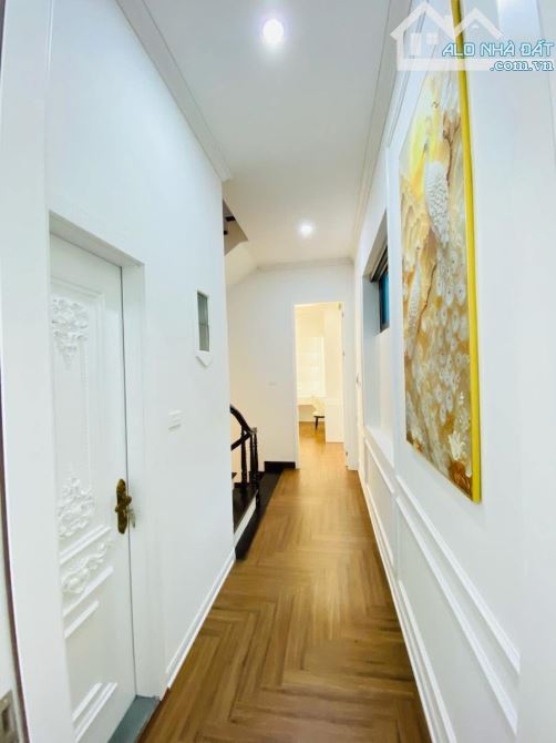 Bán nhà Láng Trung diện tích 53m2 - 4 tầng mặt tiền 4.1m Giá 13.8 tỷ Đống Đa - 6