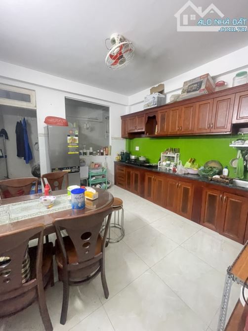 Nhà 3 tầng đường Thạnh Lộc 17, phường Thạnh Lộc  Quận 12, 68m2 (4x17), 4.7 tỷ - 7