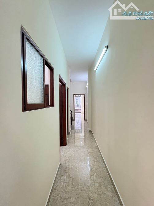 Nhà 1 trệt đúc 3 tấm Ngay vincom 550 phường dĩ an  4 tỷ 800 triệu - 7