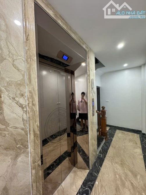 Bán nhà 6 tầng, Giang Biên, thang máy, ô tô đỗ cửa, fu.ll nội thất, DT 45m2, giá hơn 8 tỷ - 7