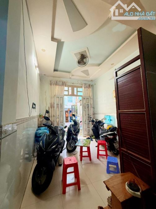 NHÀ 3 TẦNG 50M2, 4PN, MỄ CỐC P 15 QUẬN 8 SÁT MẶT TIỀN,CHỈ HƠN 3TỶ - 7