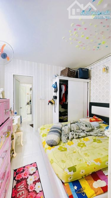 HƠN 2 TỎI, GẦN 30M2 - 2 LẦU HOÀN  CÔNG ĐỦ - HẼM KHU TÔN ĐẢN CHỢ 200 - 7