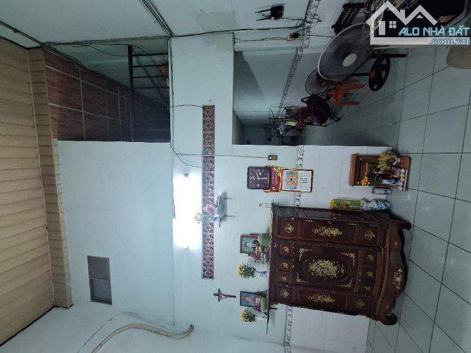 Bán nhà 2 tầng  mặt tiền  Nguyễn Xí  .DT 70 m2. Giá 15.5 tỷ ,P13 Bình Thạnh - 8