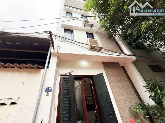 Vip! Bán Nhà -Giáp KĐT CIPUTRA - Gần Phố - Ô Tô Đỗ Gần - 42M2 - 4Tầng - MT 4.6m - 8 Tỷ Hơn - 8