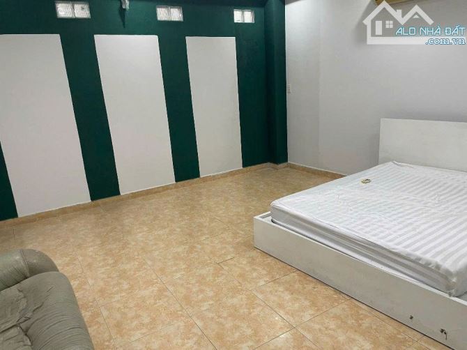 Cho Thuê Tòa Nhà 5x16m đường Nguyễn Minh Hoàng quận Tân Bình - 9