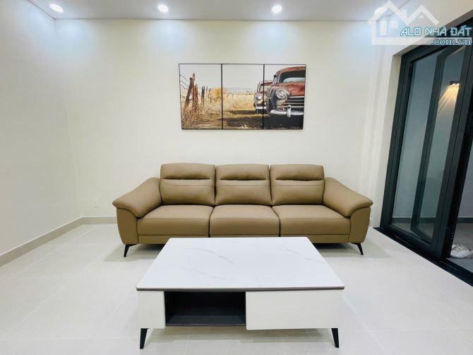 Nhà phố 2 tầng mới tinh dọn vào ở Ngay chợ Linh Xuân - 9
