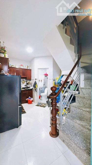 HƠN 2 TỎI, GẦN 30M2 - 2 LẦU HOÀN  CÔNG ĐỦ - HẼM KHU TÔN ĐẢN CHỢ 200 - 9