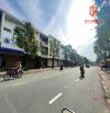 Bán nhà mặt tiền đường N1 khu dân cư D2D; 1 trệt 2 lầu sổ hồng hoàn công giá chỉ 13.8 tỷ