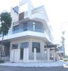 bán nhà đường Hoàng Quốc Việt. thành phố Huế. 3 tầng 253m2 sàn