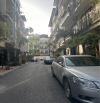 Cần bán nhà Phố Tôn Đức Thắng Hồ Văn Chương nhà đẹp ở ngay 10m Ô TÔ Tránh Kinh Doanh Đỉnh.