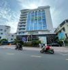 Cần Bàn Tòa nhà Trần Bình Trọng- DT: 12x20m-KC : 1H7T -HĐT 350tr- Giá chỉ 130 tỷ