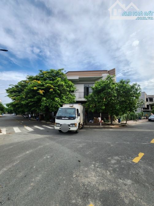 Bán căn góc 1T1L 5.5x17m hoàn công, KDC Thắng Lợi p.Tân Đông Hiệp gần Vincom 550