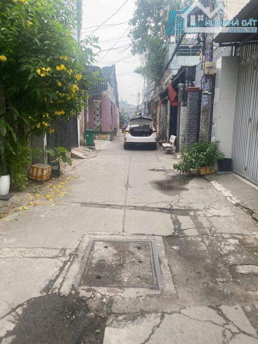Bán lô đất - góc 2 mặt hẻm ô tô 7chỗ - sổ hồng 6x15m, Nguyễn Văn Quá, Quận 12 giá 5tỷ3