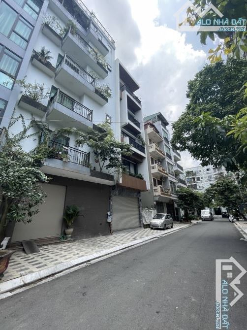 Ngon! 23 Tỷ Hơn, Bán Nhà Phú Thượng, Tây Hồ - 82M2 - Phân Lô - Vỉa Hè - 3 Ô Tô Tránh - KD - 6
