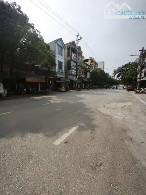 THUẬN THÀNH -BẮC NINH- LÔ GÓC - Ô TÔ THÔNG-GẦN PHỐ-MUA Ở HAY ĐẦU TƯ THẮNG TUYỆT ĐỐI- GIÁ 2