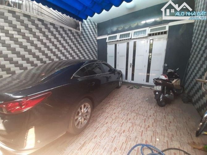 CHO THUÊ NHÀ 2 LẦU 1 TR ..KHU BẾN ĐÌNH  ..PHƯỜNG 6 VT ✔DT : 100m2  ✔Nhà có ..3p ngủ,1 pk