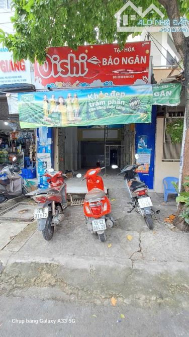 Cho thuê nhà mặt tiền hoàng ngọc phách, tân phú, dt 4 x 16m, nhà gần chợ, trường học
