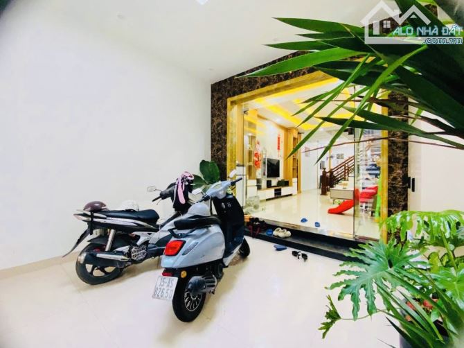 🏡 BÁN NHÀ 4 TẦNG DÂN XÂY ĐL TUYẾN 2 QUÁN NAM HOÀNG NGỌC PHÁCH LÊ CHÂN 84m GIÁ 7,x TỶ