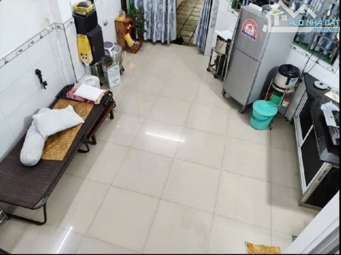 Nhà hẻm xe tải 1/ ngắn lk 4.5,  4.9x15, 3 tầng, sổ hr, Bình Tân, 3.5 tỷ