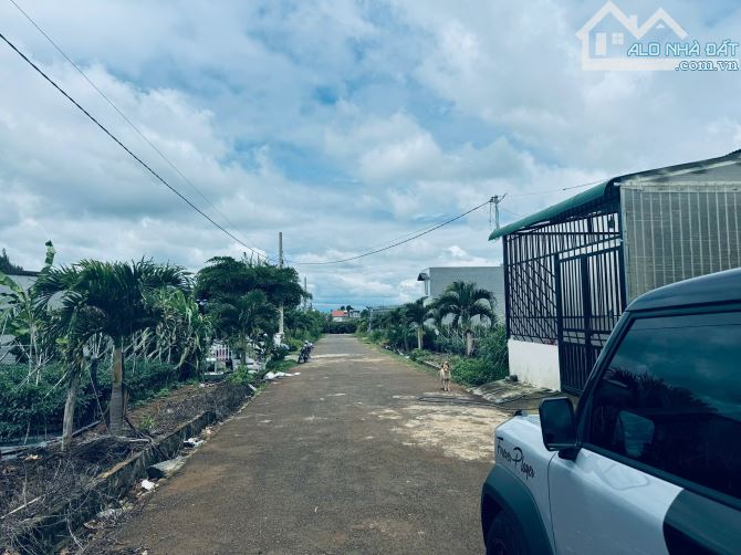 Cần bán lô đất ngay Cổng Vàng xã Liên Hiệp Đức Trọng